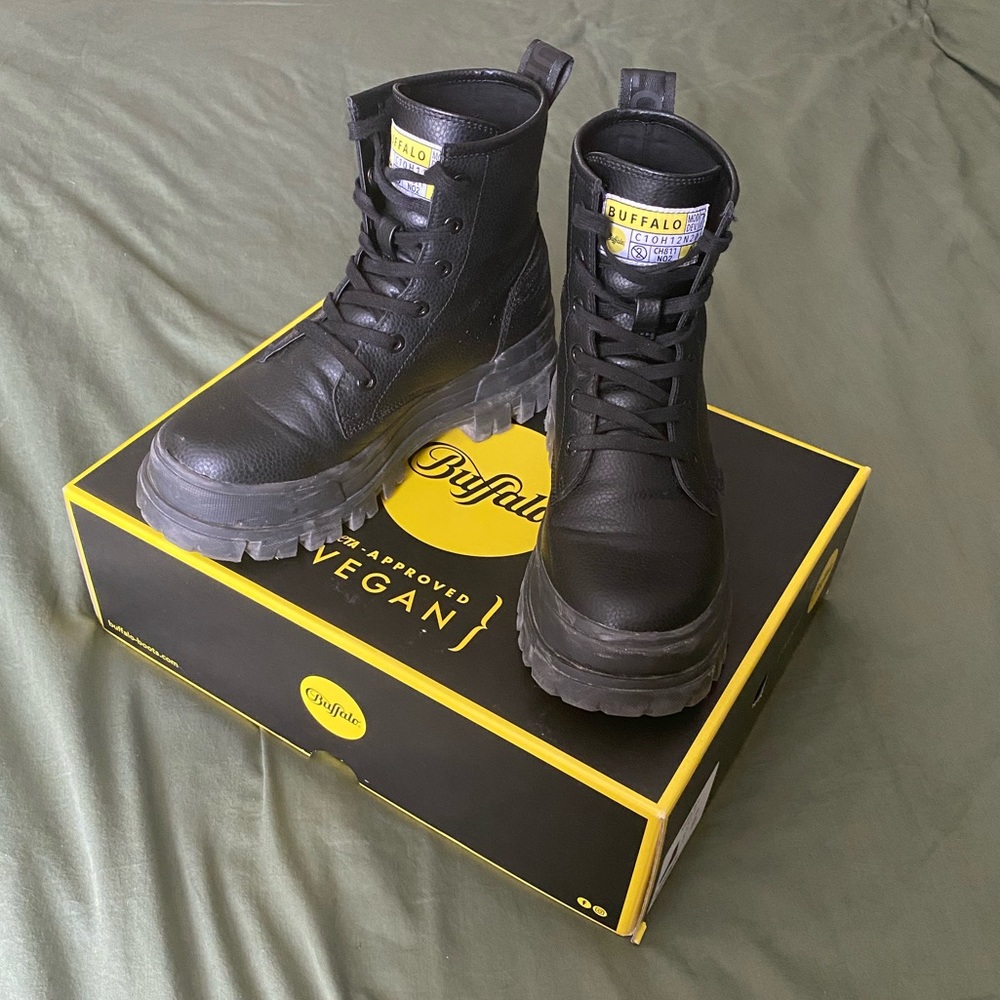 Buffalo Aspha RLD black Boots